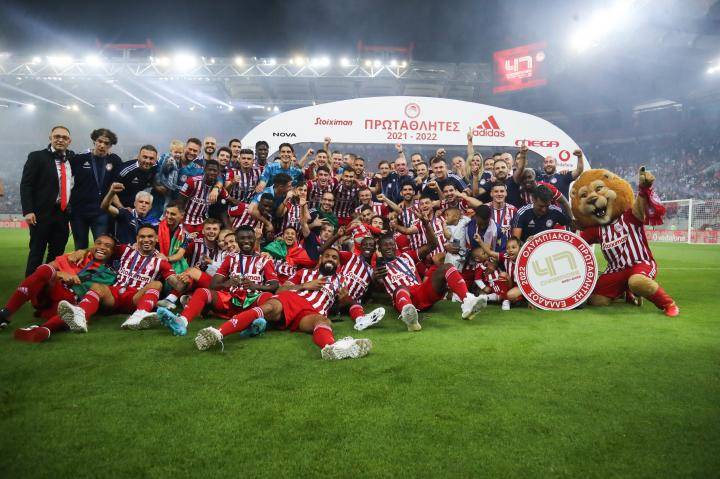 奧林匹亞科斯:歐冠征途上的逆襲與堅守